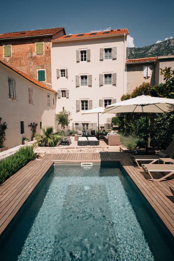 Palazzo Sbutega Bed & Breakfast Kotor Ngoại thất bức ảnh